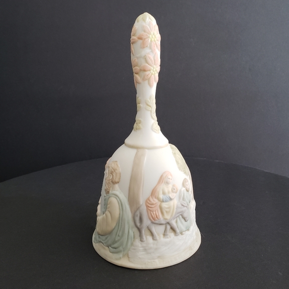 Vintage Lefton Porcelain Bell O Come All Ye Faithful Nativity Scene - Picture 9 of 16
